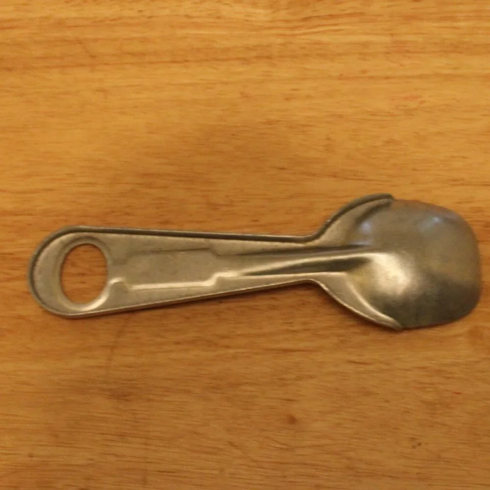 Vintage Short'ning and Ice Cream Spoon